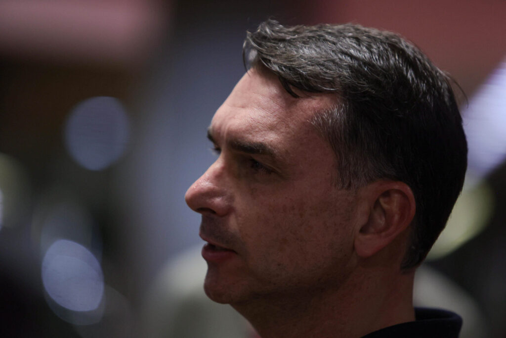 flavio-diz-querer-bolsonaro-e-nikolas-ministros-caso-venca-2026