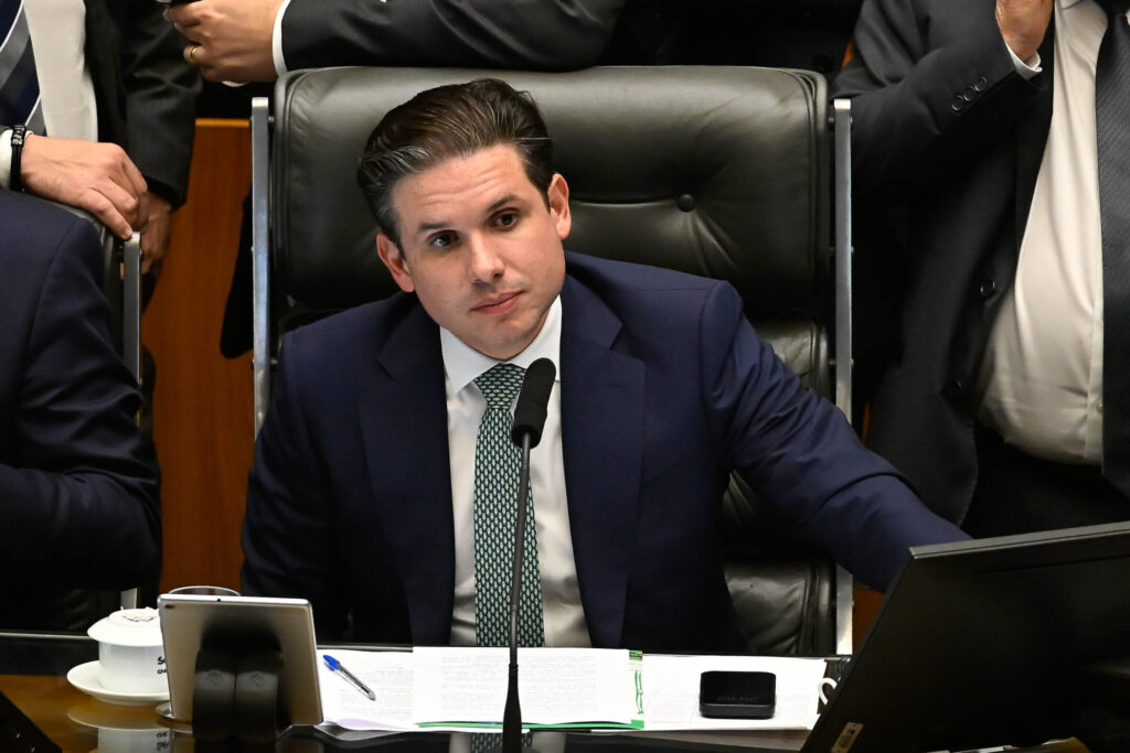 motta-acusa-pt-de-“incoerencia-historica”-durante-votacao-da-dosimetria