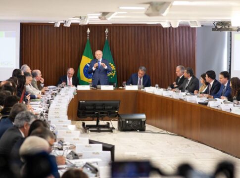 pl-da-dosimetria:-partidos-com-ministerios-no-governo-lula-deram-82-votos