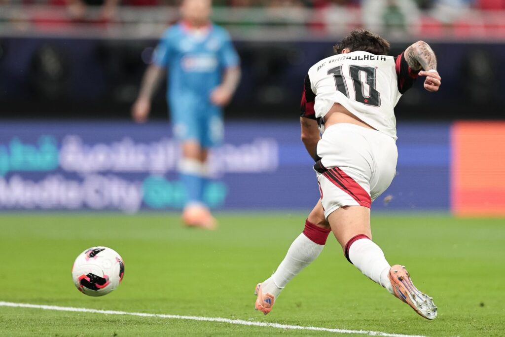 arrascaeta-abre-o-placar-para-o-flamengo-no-intercontinental;-assista