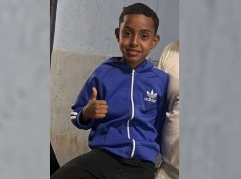 menino-de-10-anos-esfaqueado-acorda-do-coma-e-diz-primeiras-palavras