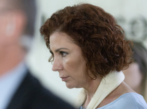 ccj-da-camara-aprova-cassacao-do-mandato-de-carla-zambelli