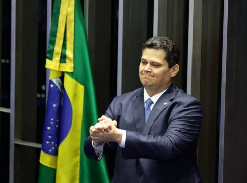 alcolumbre-diz-que-vai-pautar-a-dosimetria-na-proxima-quarta-(17/12)