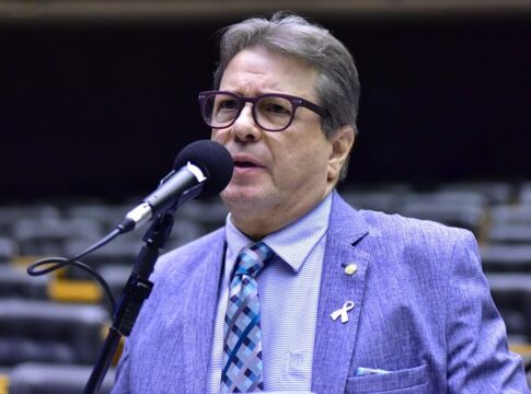 vice-lider-do-pl-e-destituido-de-cargo-apos-votar-a-favor-de-glauber