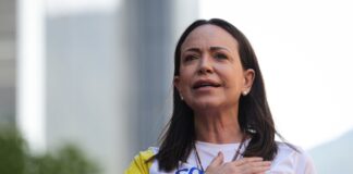 nobel-da-paz:-maria-corina-chega-a-noruega-e-faz-rara-aparicao-publica