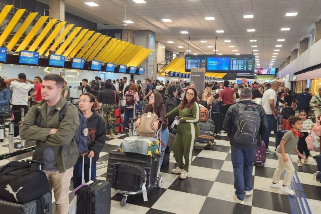 aeroportos-de-sp-tem-novos-voos-cancelados-por-conta-de-vendaval