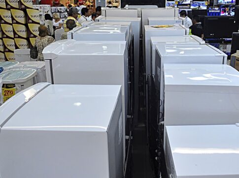 vendas-no-comercio-voltam-a-ganhar-folego-e-crescem-0,5%-em-outubro