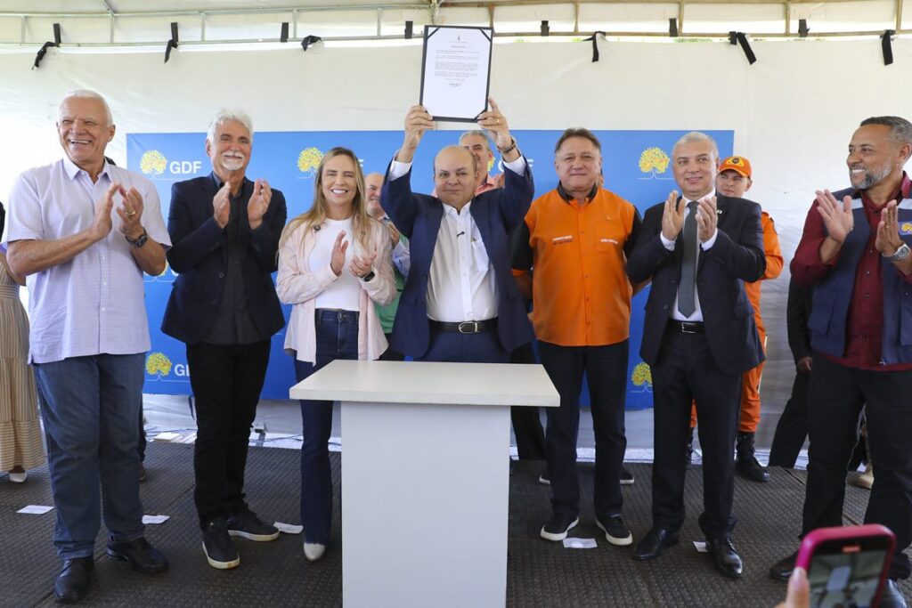 ibaneis-lanca-obra-de-pavimentacao-na-regiao-da-rota-do-cavalo