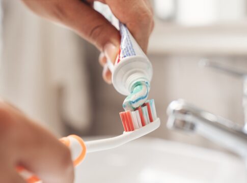 saude-dos-dentes:-veja-as-doencas-bucais-mais-comuns-e-como-evita-las