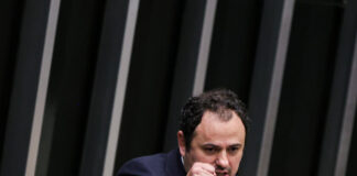 a-punicao-de-glauber-braga