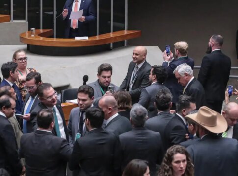 pl-da-dosimetria-beneficia-criminosos-comuns,-dizem-especialistas