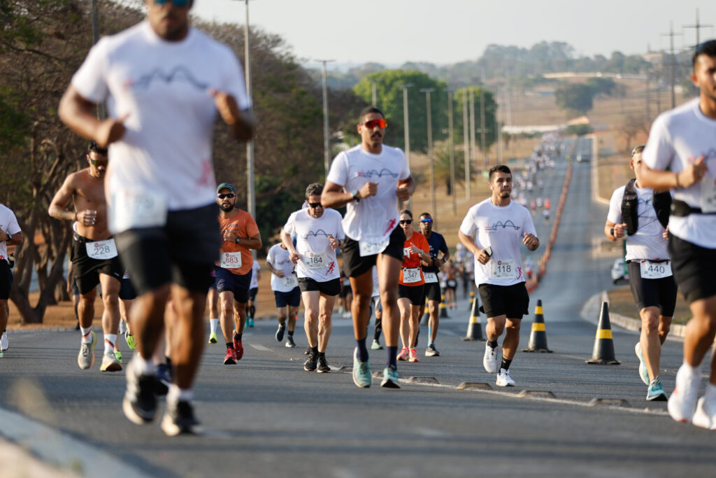 corridas-de-rua-causam-alteracoes-no-transito-do-df-neste-sabado
