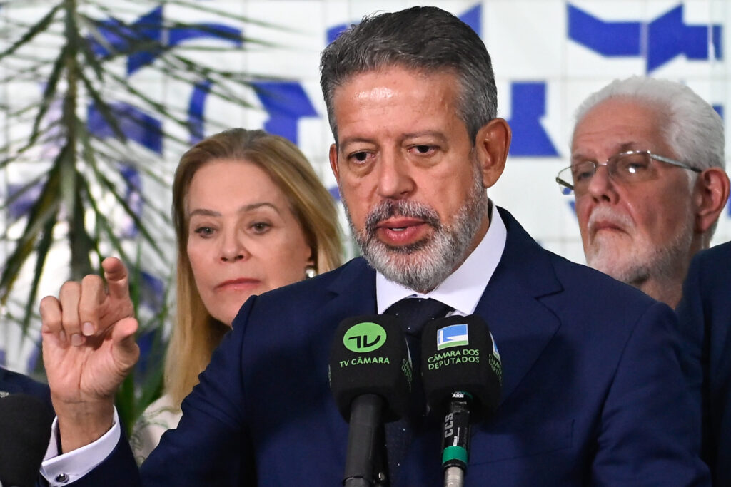 uma-semana-de-derrotas-para-arthur-lira