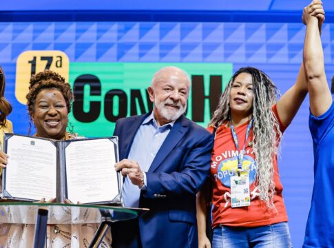 projeto-cria-politica-de-protecao-de-defensores-de-direitos-humanos