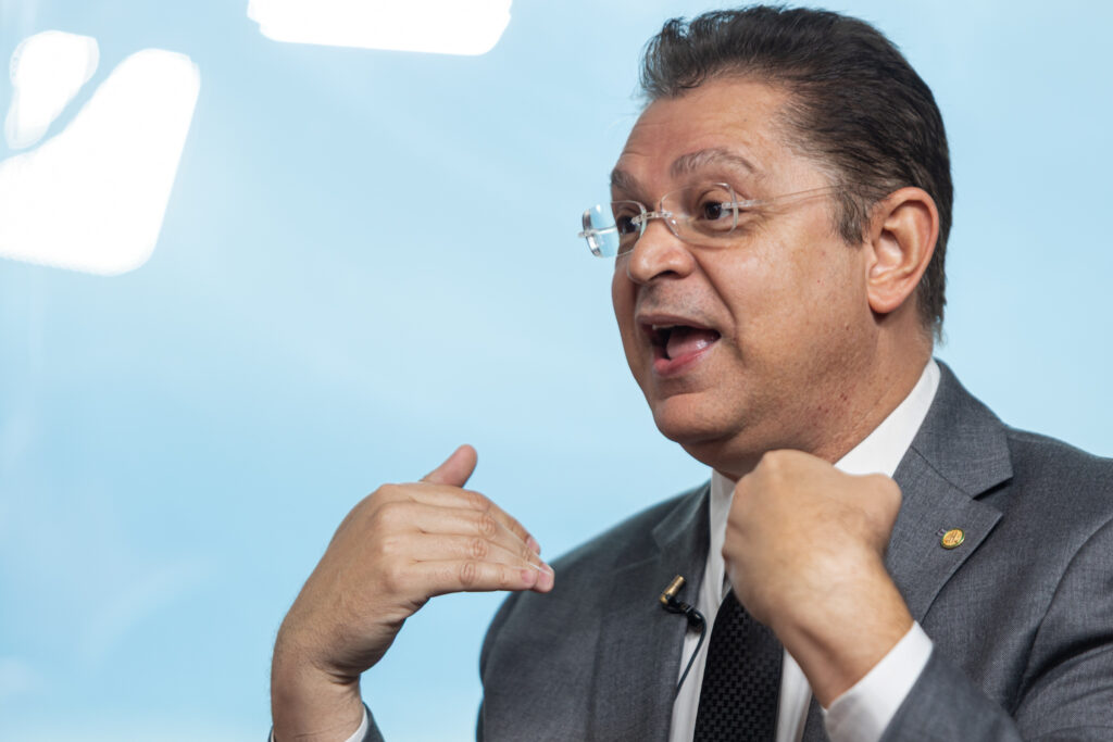 lider-do-pl-sobre-zambelli:-“stf-volta-a-rasgar-a-constituicao”