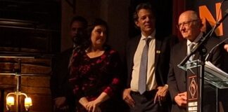 “ato-de-justica”,-diz-alckmin-sobre-suspensao-da-magnitsky-contra-moraes