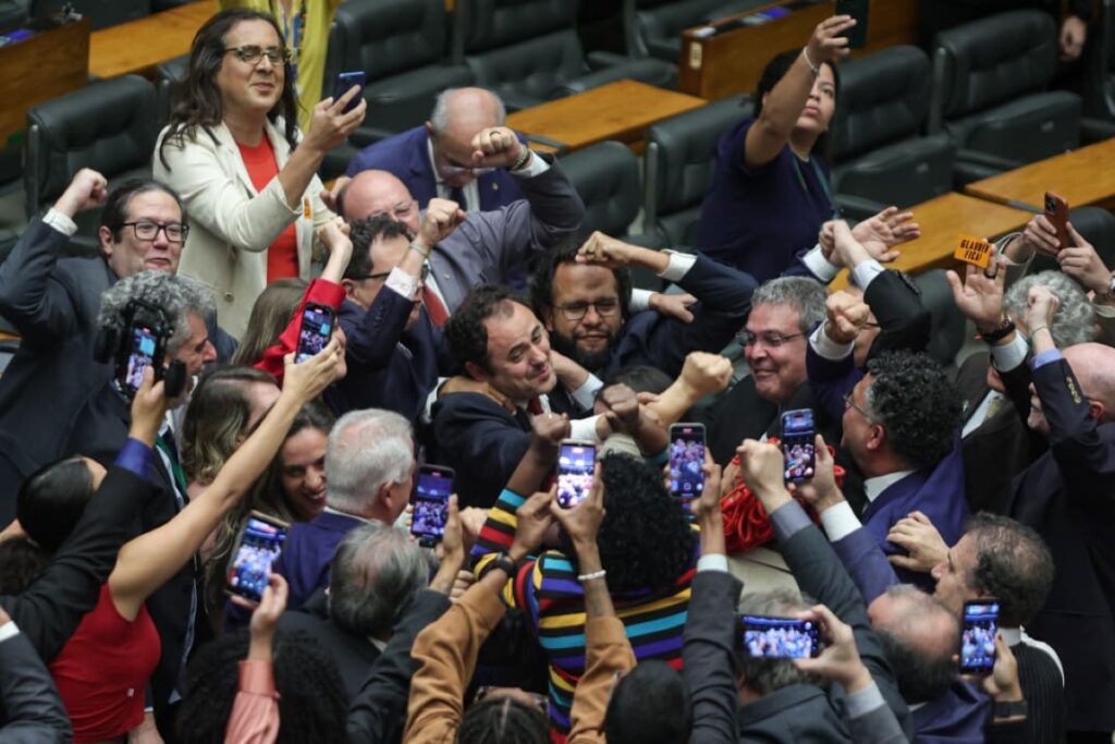 o-ritual-das-candidaturas-(por-andre-gustavo-stumpf)