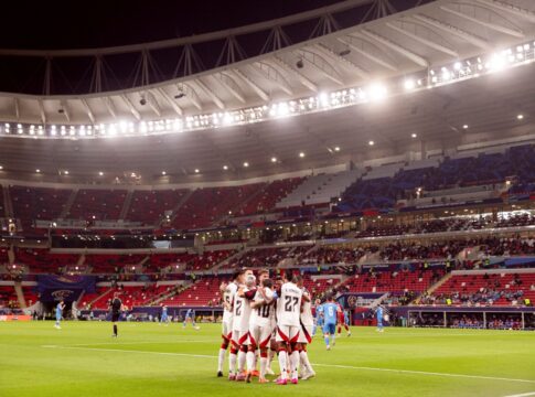 flamengo-x-pyramids:-com-mudancas,-confira-a-escalacao-do-rubro-negro