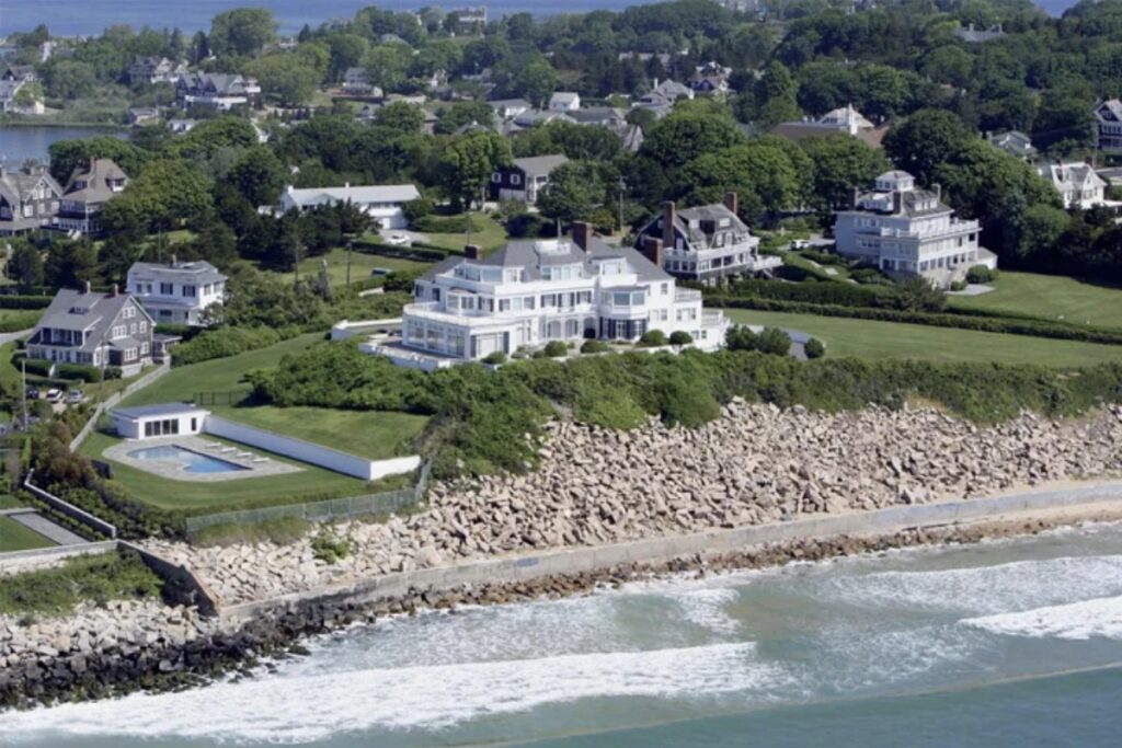 cantora-completa-36-anos-com-patrimonio-bilionario-e-mansao-de-luxo