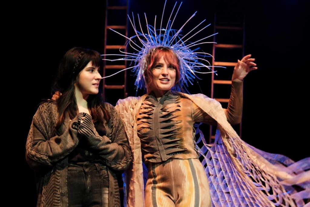 a-inusitada-relacao-de-larissa-manoela,-o-marido-e-atriz-em-novo-filme