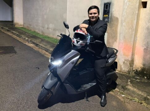 cnh:-paulista-e-1o-a-fazer-exame-teorico-em-novo-modelo-de-habilitacao