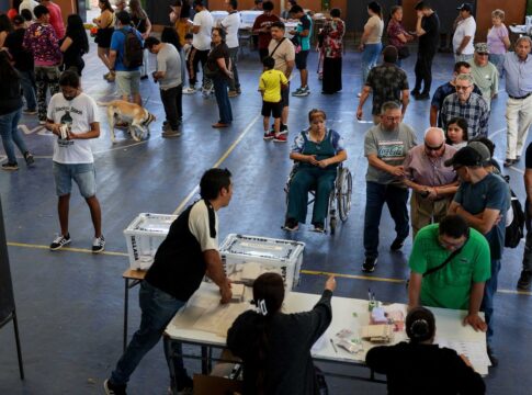 chile-vai-as-urnas-neste-domingo-para-eleger-presidente-no-2o-turno