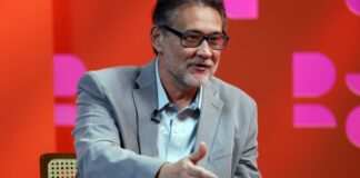 brasil-no-mundo-recebe-o-historiador-joao-cezar-de-castro-rocha