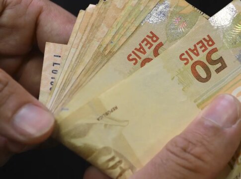 segunda-parcela-do-13o-salario-deve-ser-paga-ate-a-proxima-sexta-feira