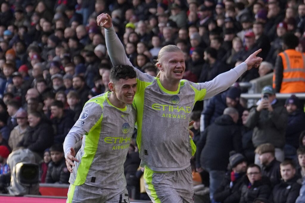 manchester-city-golea-crystal-palace-e-segue-na-briga-pela-lideranca