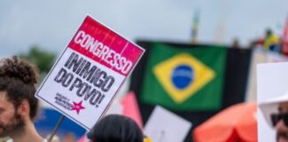 manifestantes-de-ao-menos-9-capitais-foram-as-ruas-durante-a-manha