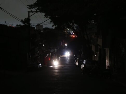 ministerio-diz-que-enel-pode-perder-concessao-se-nao-cumprir-metas