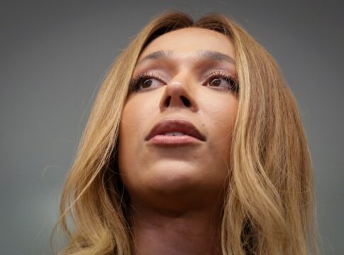 ao-renunciar,-zambelli-foi-mais-digna-que-motta,-diz-hilton-em-sp