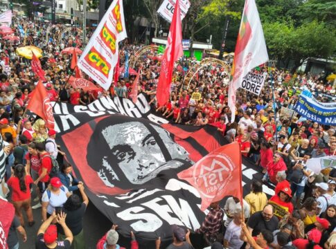 protesto-contra-o-pl-da-dosimetria-na-paulista-reune-13,7-mil,-diz-usp