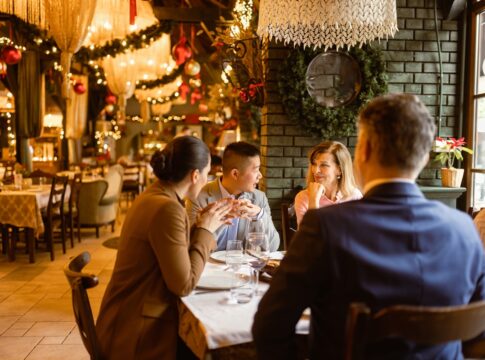 veja-restaurantes-no-df-que-abrem-no-jantar-e-no-almoco-de-natal