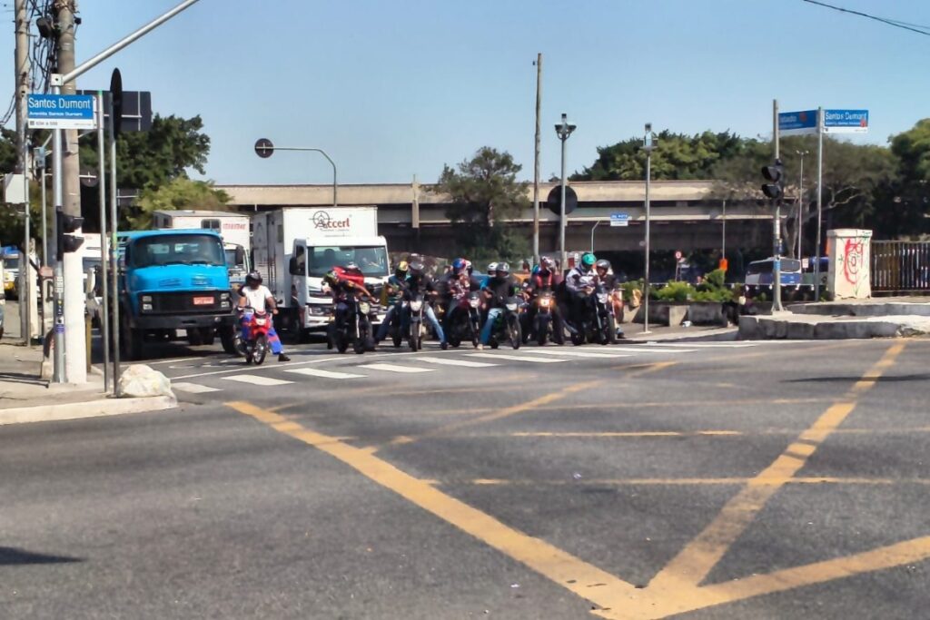 vias-proximas-a-marginal-sao-campeas-de-roubo-de-celular.-veja-lista