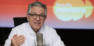 “estamos-vencendo-essa-batalha”,-diz-padilha-sobre-vacinacao