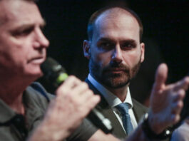 eduardo-avisou-o-pai-que-eua-recuariam-se-anistia-light-fosse-aprovada