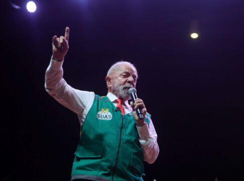 lula-reage-a-criticas-de-merz-a-belem-e-diz-que-ele-so-ficou-no-hotel