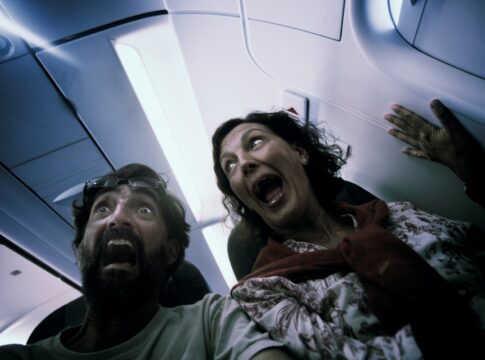 rato-a-solta-em-voo-transatlantico-assusta-passageiros;-entenda-o-caso