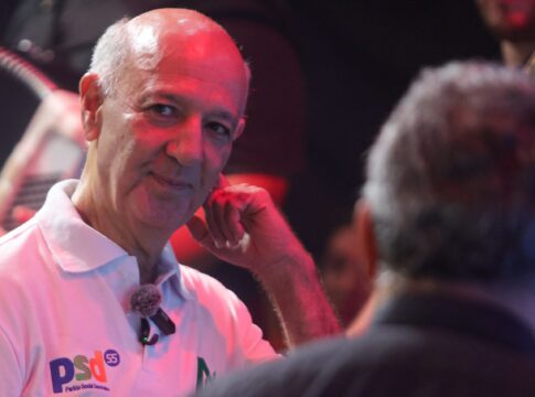 condenado-a-inelegibilidade,-arruda-filia-se-ao-psd-em-clima-de-campanha