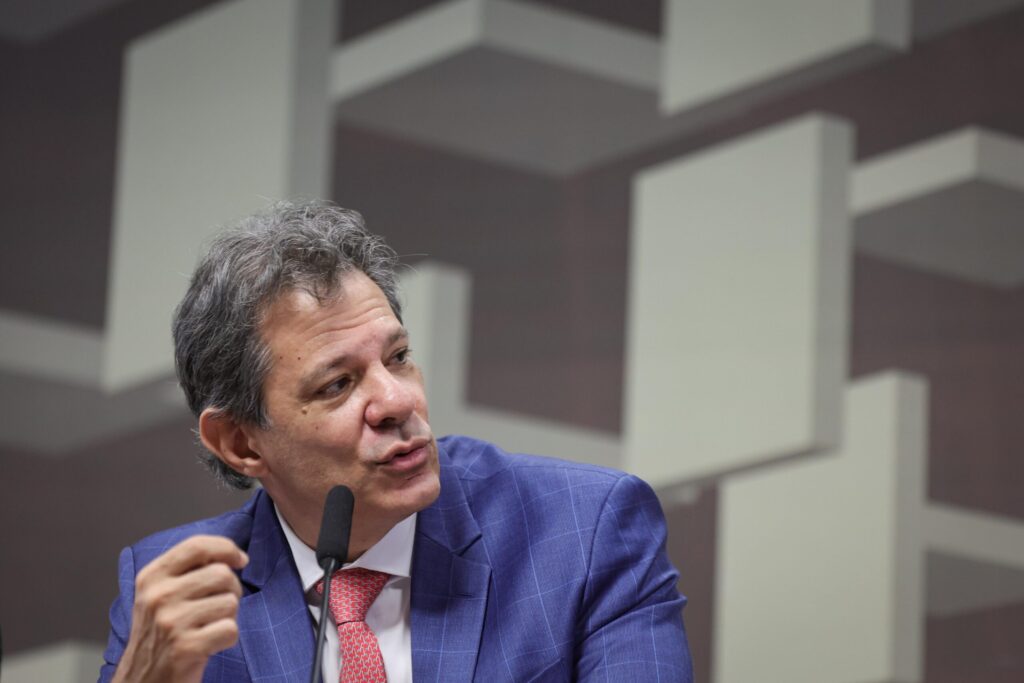 o-destino-de-fernando-haddad,-o-ministro-que-deu-certo