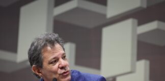 o-destino-de-fernando-haddad,-o-ministro-que-deu-certo