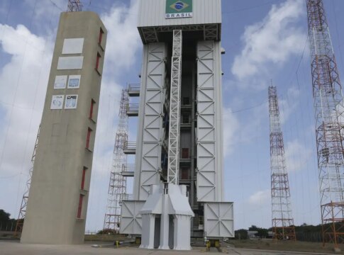 tudo-pronto-para-lancamento-comercial-de-foguete-no-brasil