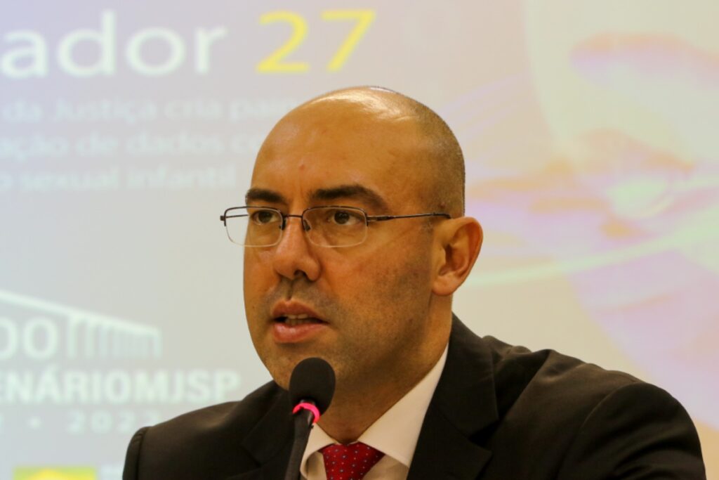 8/1:-saiba-quem-e-delegado-da-pf-que-moraes-votou-para-absolver