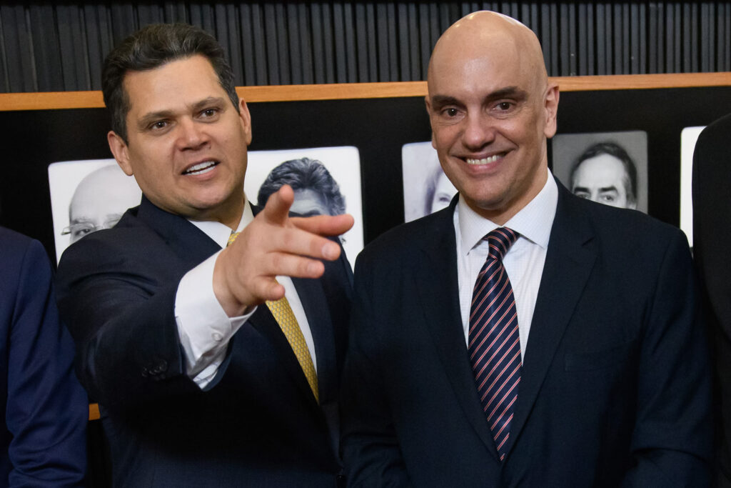 moraes-reune-os-tres-poderes-em-festa-apos-se-livrar-da-magnitsky