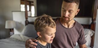 feridas-da-infancia-podem-impactar-a-vida-financeira;-veja-como-curar