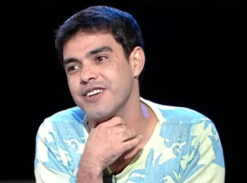 pergunta-simples-fez-zeze-di-camargo-passar-vergonha-no-show-do-milhao