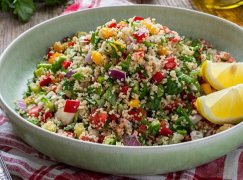 tabule-refrescante-e-facil-de-preparar-em-casa;-veja-como-fazer