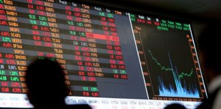 bolsa-cai-2,42%-com-indefinicao-sobre-juros-no-brasil-e-no-exterior