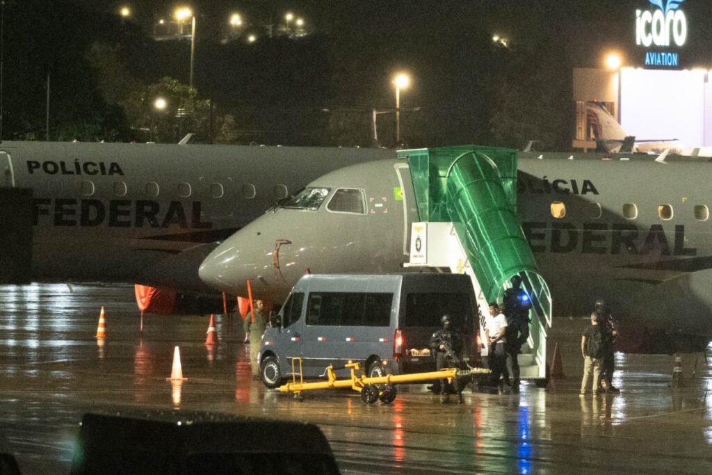 veja-imagens-da-chegada-de-th-joias-a-brasilia